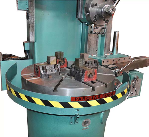 Фото токарно-карусельного верстата 1510 1510 Фото токарно-карусельного верстата 1510